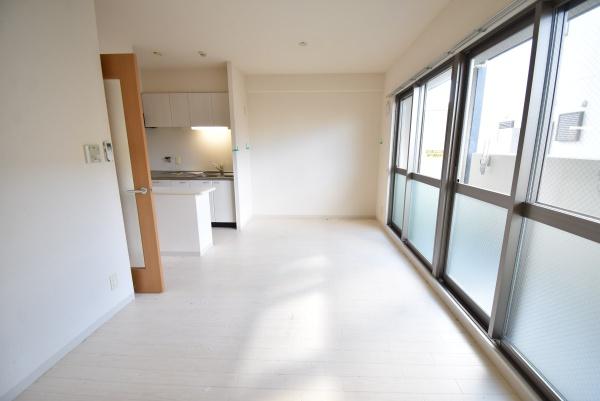 居室・リビング　同仕様写真