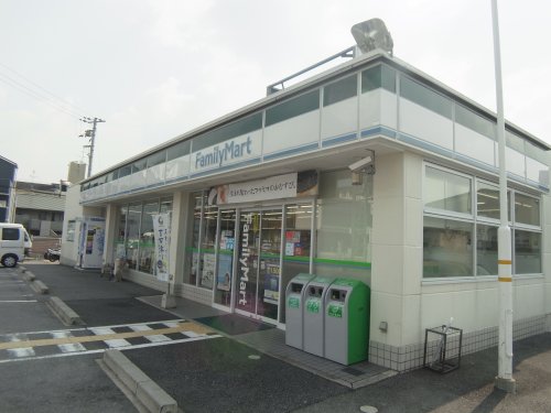 コンビニ　ファミリーマート 奈良紀寺町店（コンビニ）まで110m