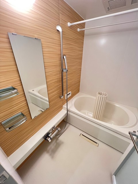 バス・シャワールーム　ゆっくり浸かれる広々としたバスルーム♪