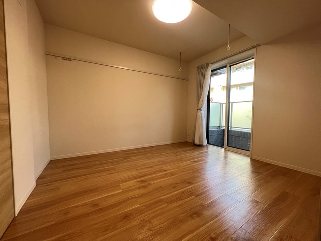 その他部屋・スペース　広々6.3帖♪