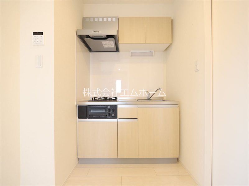 キッチン　システムキッチン（ガス2口コンロ・グリル付）