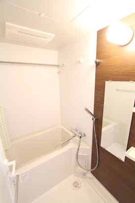 バス・シャワールーム　☆ゆっくりくつろげるお風呂☆