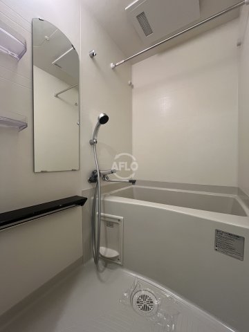 バス・シャワールーム　プレサンス東三国駅前グランクラス　浴室