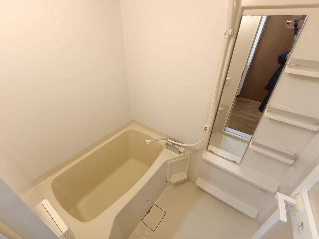 バス・シャワールーム　※別号室