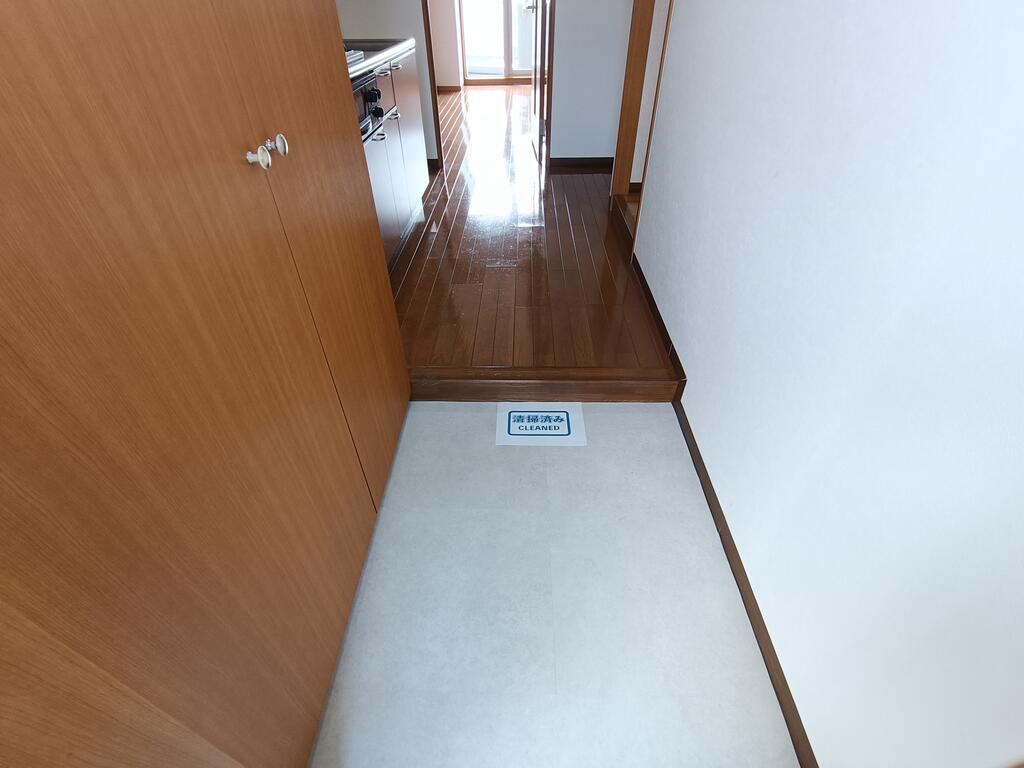 玄関　※別号室