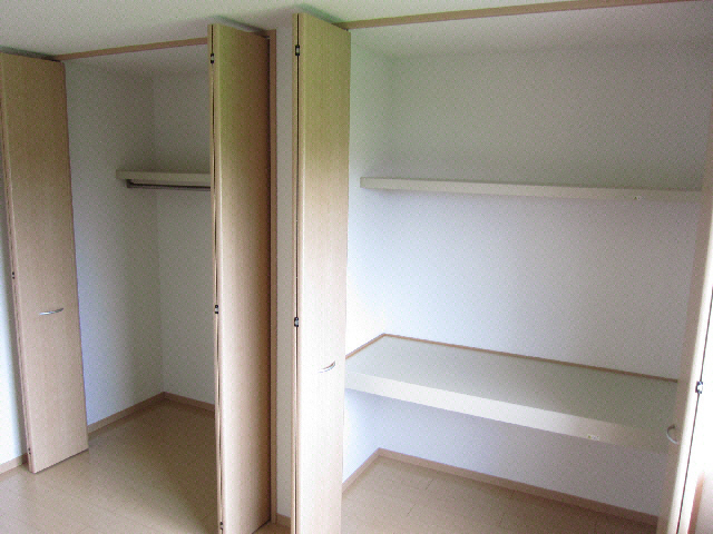 収納　収納スペース