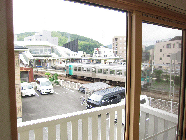 バルコニー　バルコニー