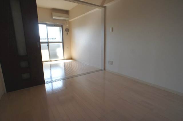 その他共有部分　別号室タイプの為、現状を優先します