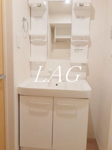 洗面設備　洗面台です。