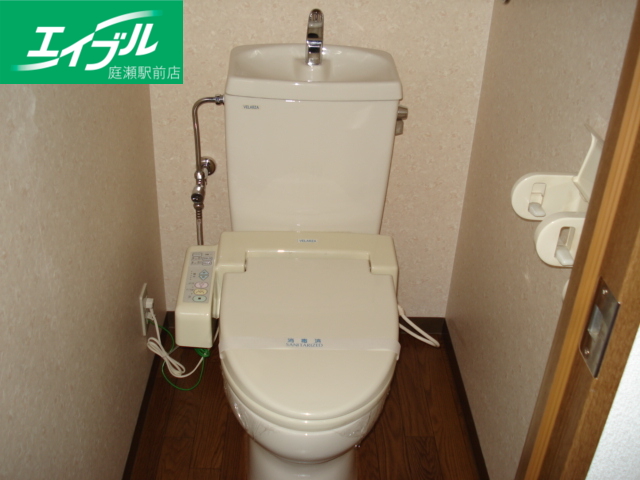 トイレ　シャワー付トイレ