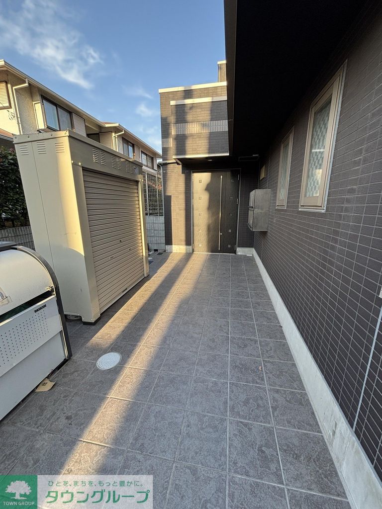 エントランス　お問合せはタウンハウジングまで！※現地待合わせ相談可能