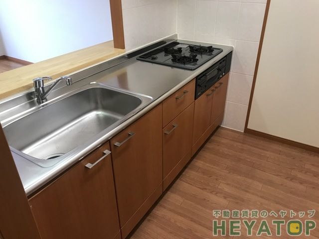 キッチン　毎日のお料理が楽しくなるシステムキッチン完備