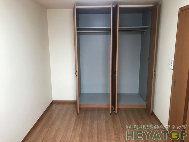 収納　クローゼット
