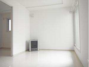居室・リビング　同タイプ内観です
