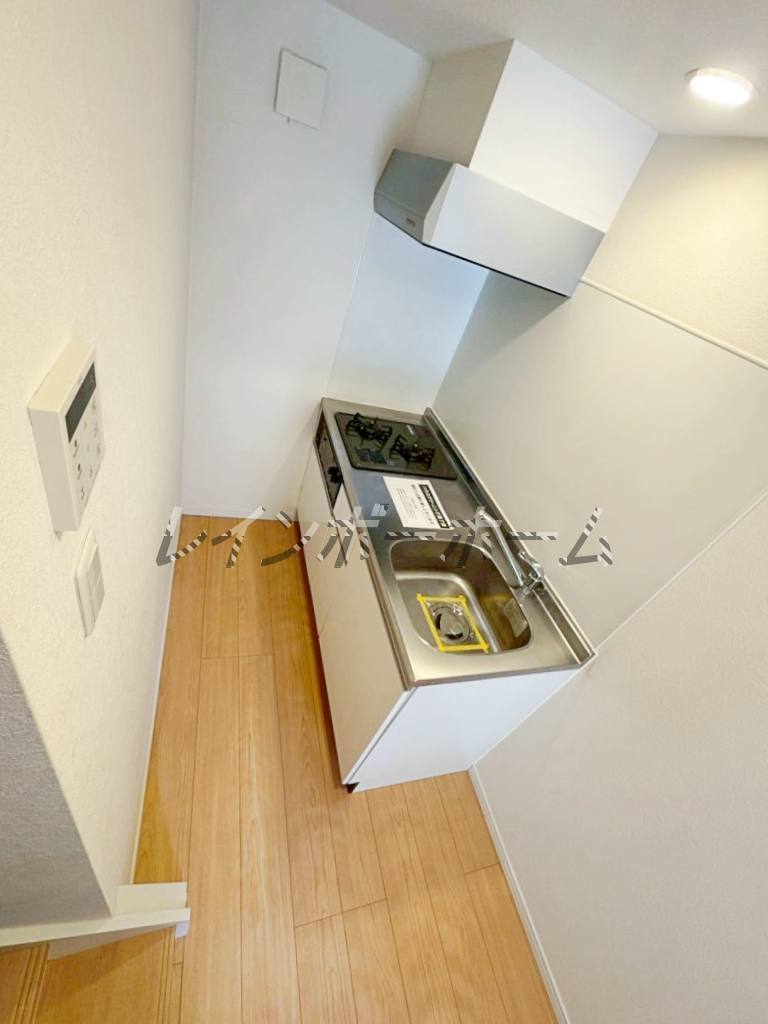 キッチン　※別部屋参考写真。