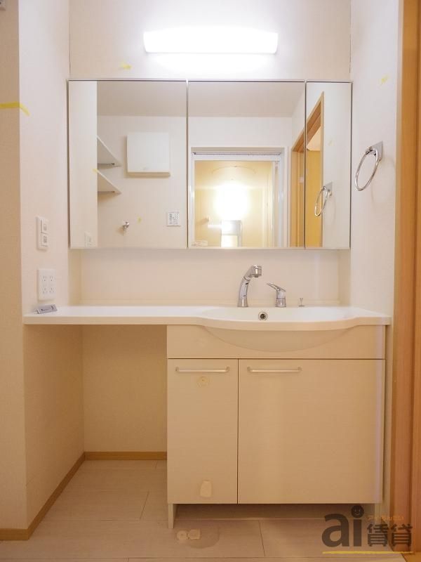 洗面設備　※同仕様写真です