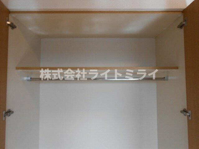 収納　?