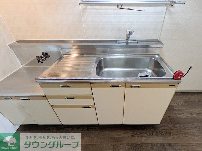 キッチン　お問合せはタウンハウジングまで！※現地待合わせ相談可能