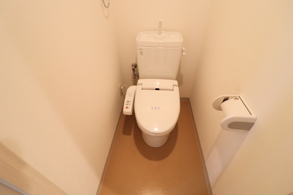 トイレ　ウォシュレット