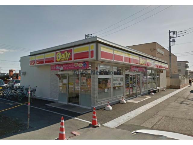 コンビニ　デイリーヤマザキ籠原駅前店（コンビニ）まで498m