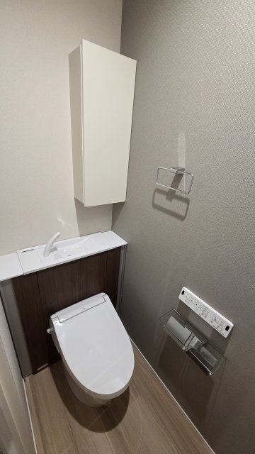 WING TOWA MAISONのトイレ写真