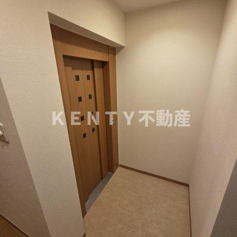 玄関　落ち着いた玄関です