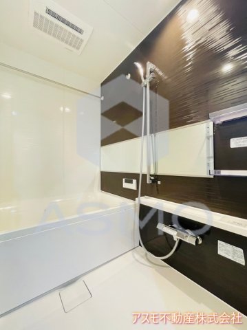 バス・シャワールーム　同マンション別部屋　参考写真
