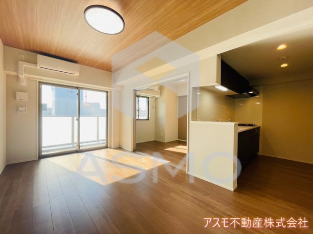 居室・リビング　同マンション別部屋　参考写真