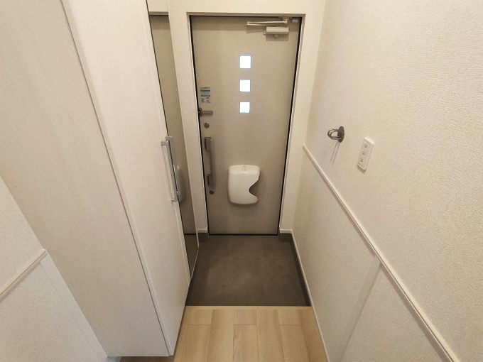 近鉄南大阪線 藤井寺駅 徒歩19分 2階建 新築の玄関写真