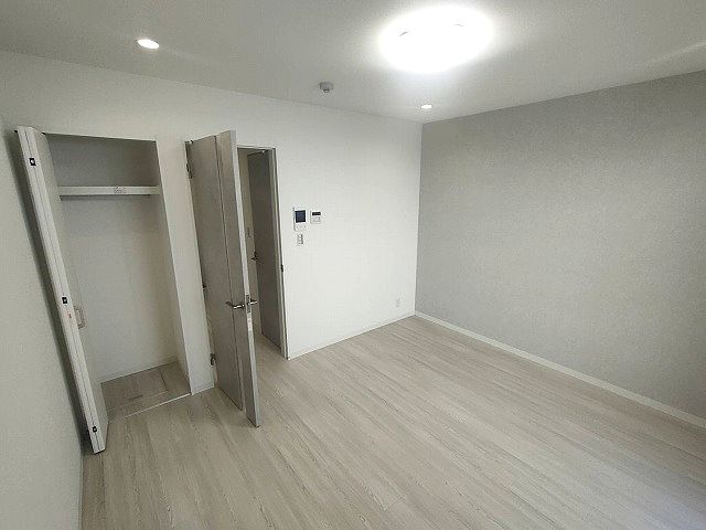 近鉄大阪線 河内国分駅 徒歩5分 3階建 築1年の内装写真