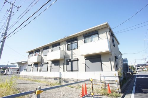 建物外観　閑静な住宅