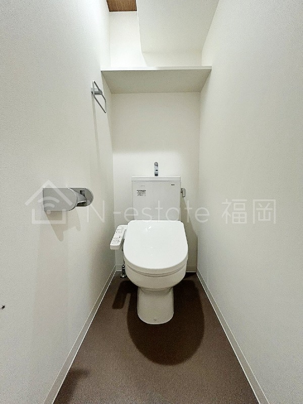 地下鉄空港線 西新駅 徒歩9分 7階建 築4年のトイレ写真