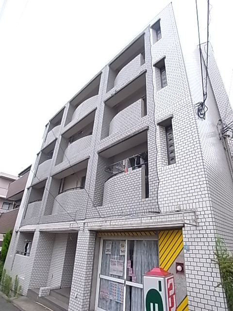 【ジョイライフ六甲の建物外観】