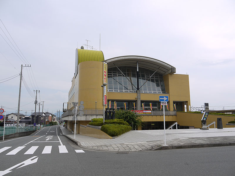 【駿東郡長泉町下土狩のマンションの図書館】