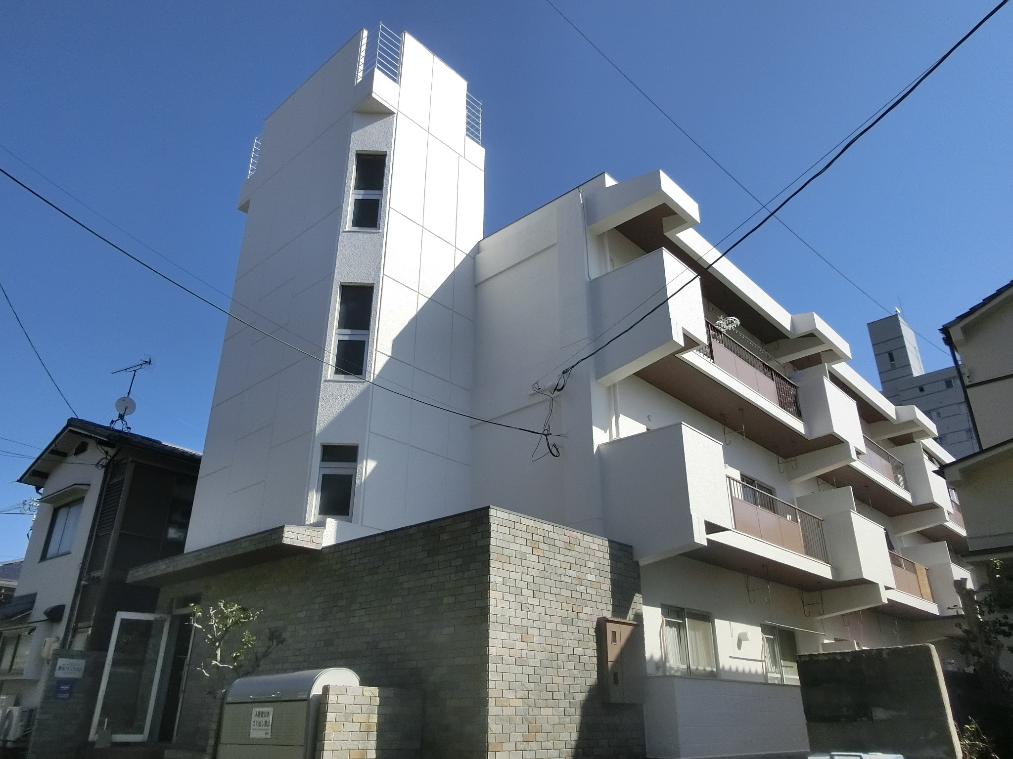 原田マンションの建物外観