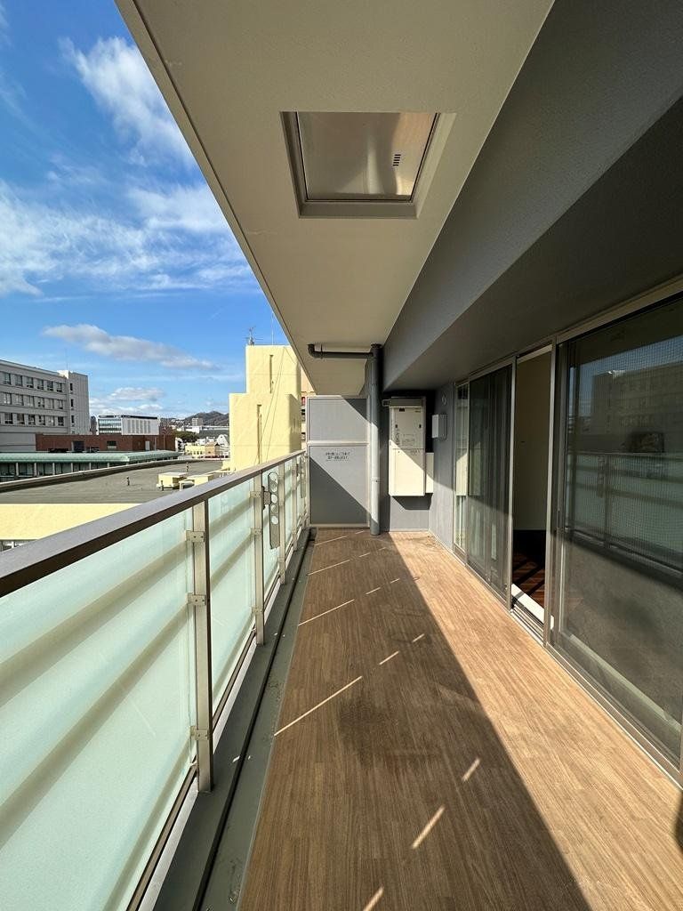 バルコニー　バルコニー