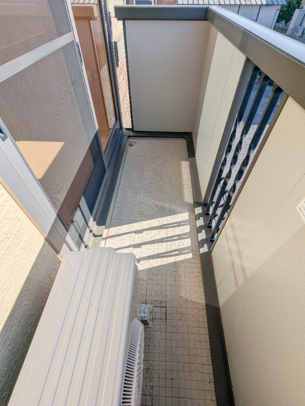 バルコニー　図面と現状に相違がある場合には現状を優先