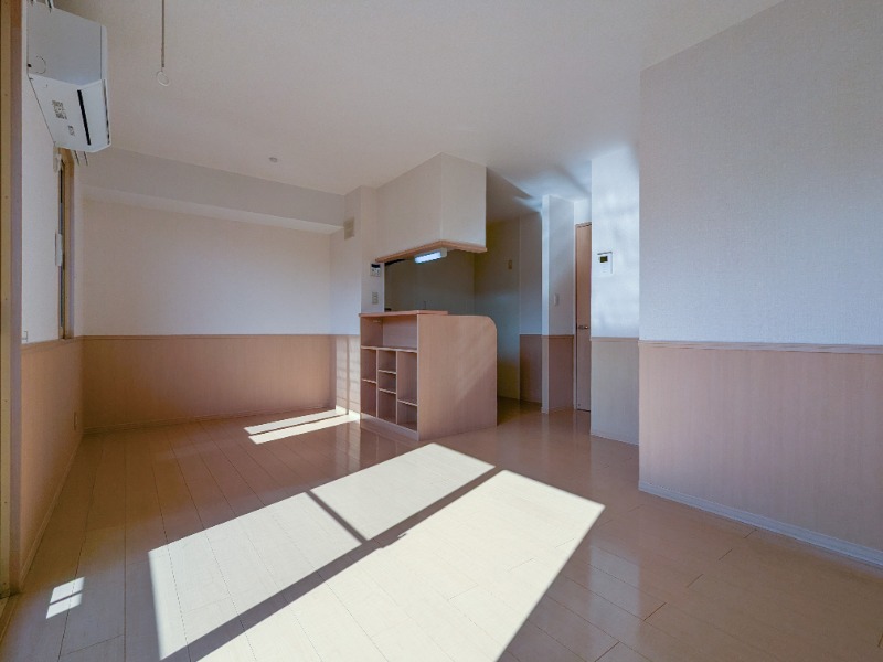 居室・リビング　図面と現状に相違がある場合には現状を優先