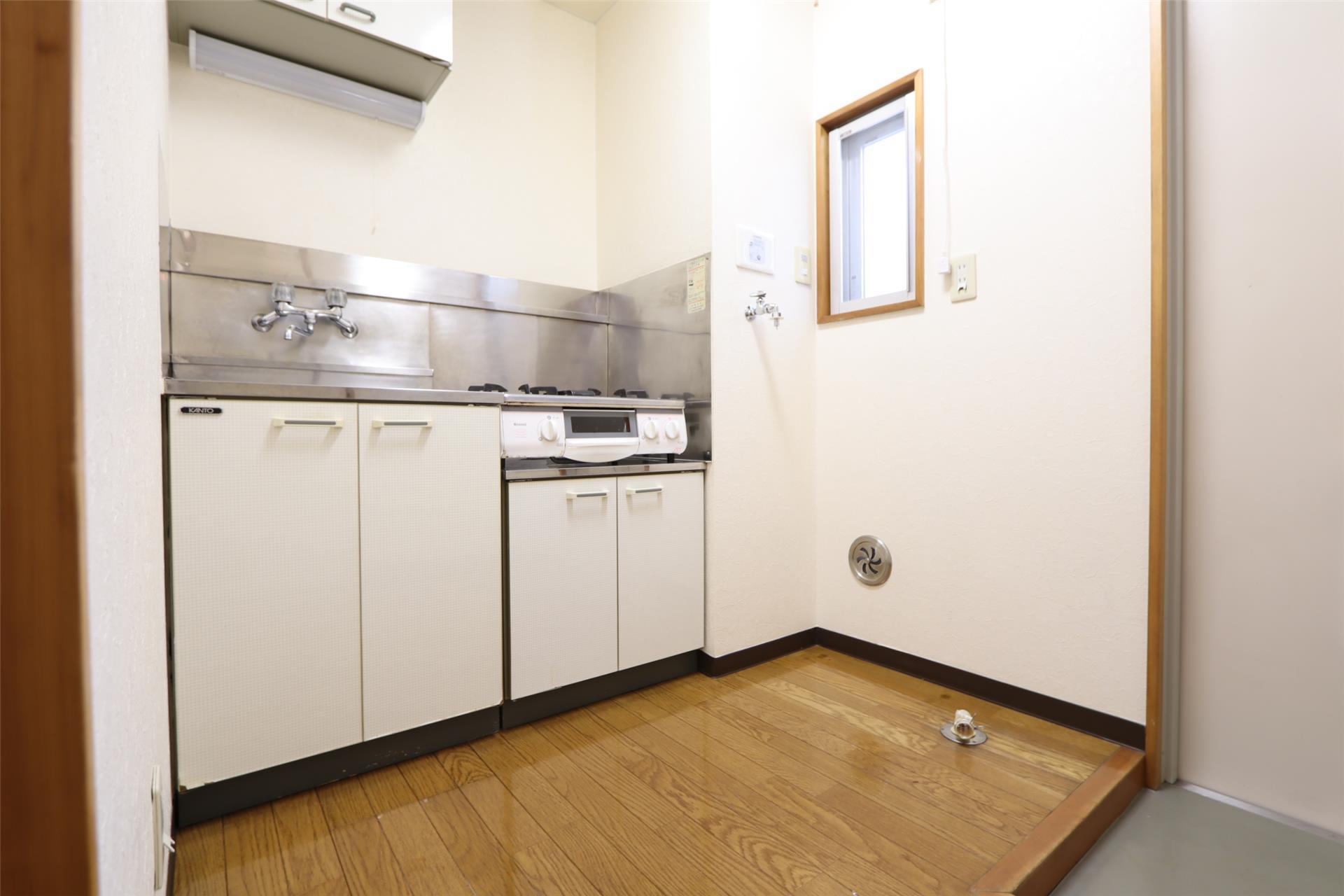 洗面設備　洗濯機置場