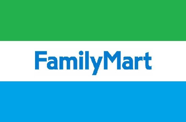 コンビニ　ファミリーマート（コンビニ）まで240m