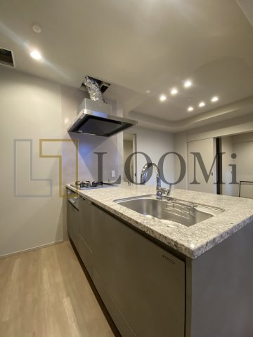 キッチン　THE WEAVE MINAMI SEMBA　キッチン