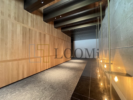 ロビー　THE WEAVE MINAMI SEMBA　ロビー