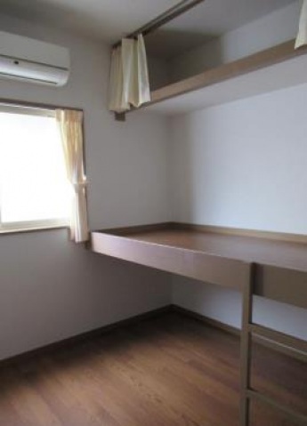 居室・リビング　ロフトベット付