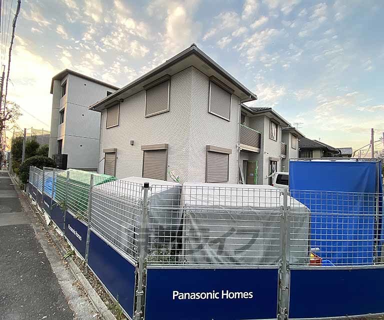 建物外観　建築中写真