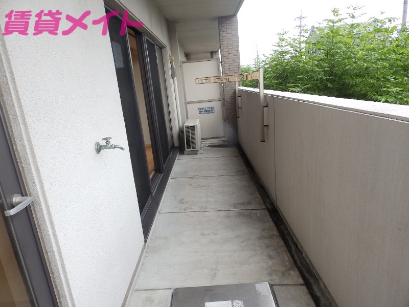 バルコニー　同型参考写真