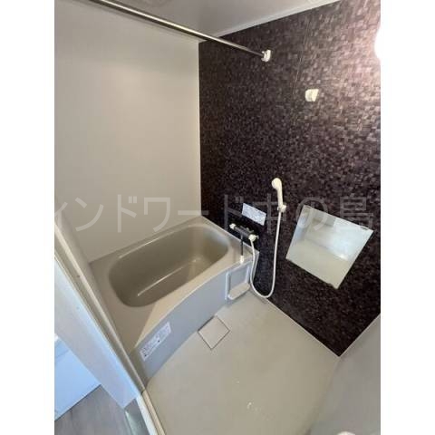 バス・シャワールーム　詳細は、ウィンドワード中の島店までご相談下さい。