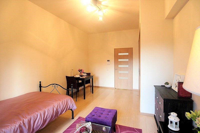 その他部屋・スペース　エアコンがあります。収納も大きいですよ。