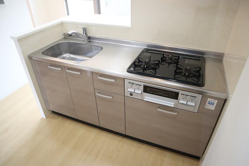 居室・リビング　3号室参考写真