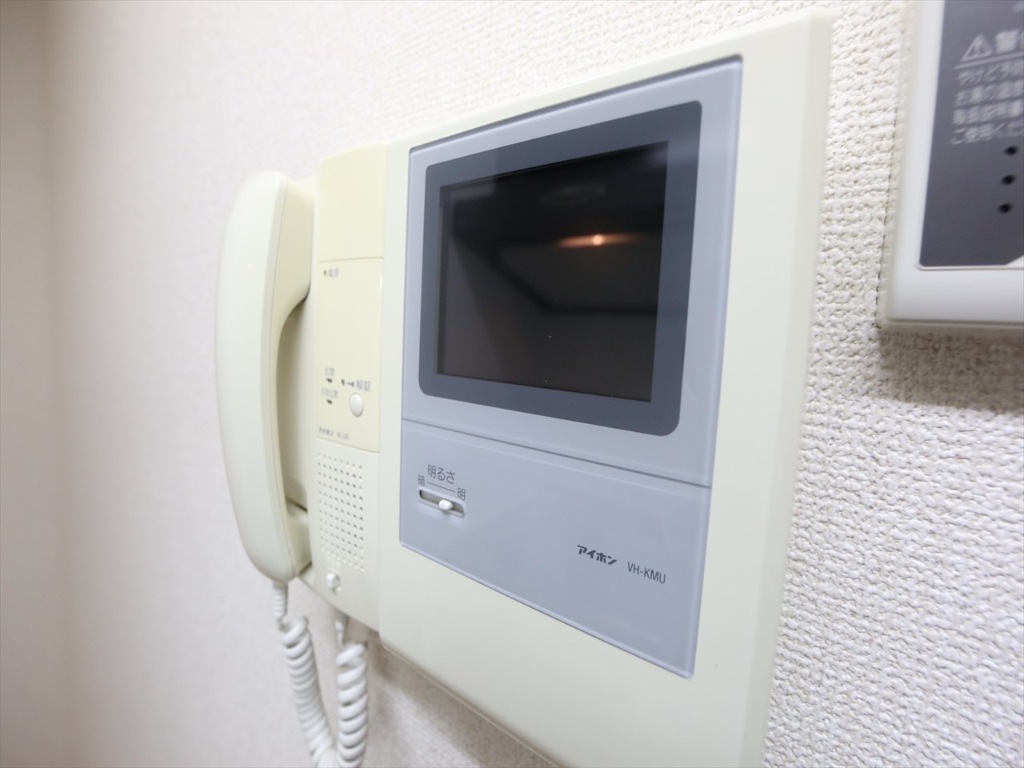 セキュリティ　ＴＶモニター付インターホン完備