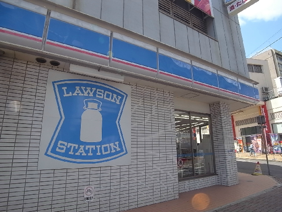 コンビニ　ローソン 名鉄堀田駅前店（コンビニ）まで118m